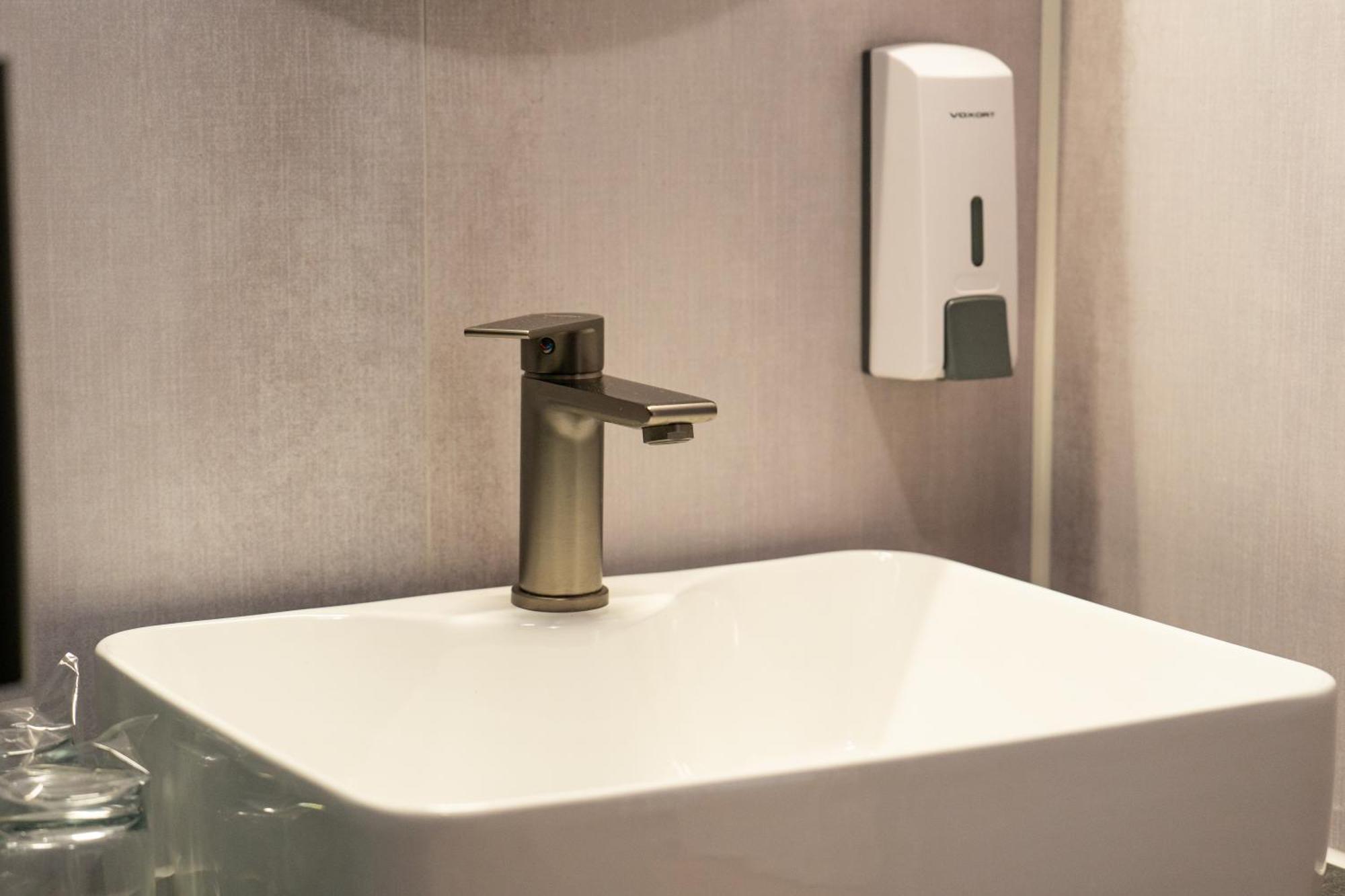Artearia Hotel Bjelovar Zewnętrze zdjęcie