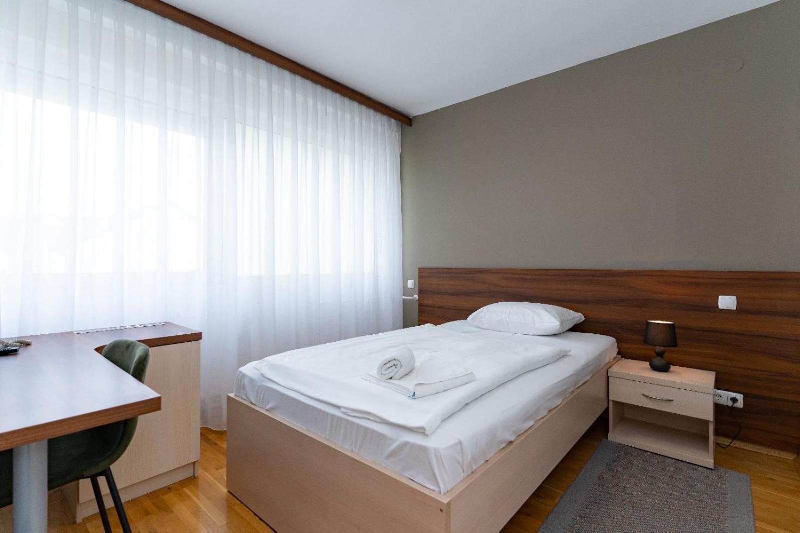 Artearia Hotel Bjelovar Zewnętrze zdjęcie